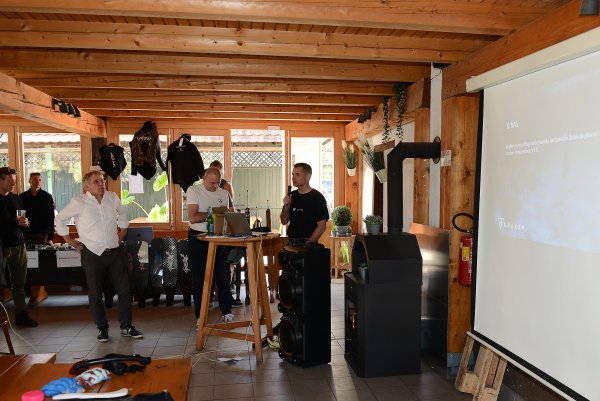 GALERIJA SLIK - SREČANJE PODVODNIH LOVCEV, RIBIČEV IN POTAPLJAČEV NA VDIH