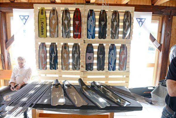 GALERIJA SLIK - SREČANJE PODVODNIH LOVCEV, RIBIČEV IN POTAPLJAČEV NA VDIH